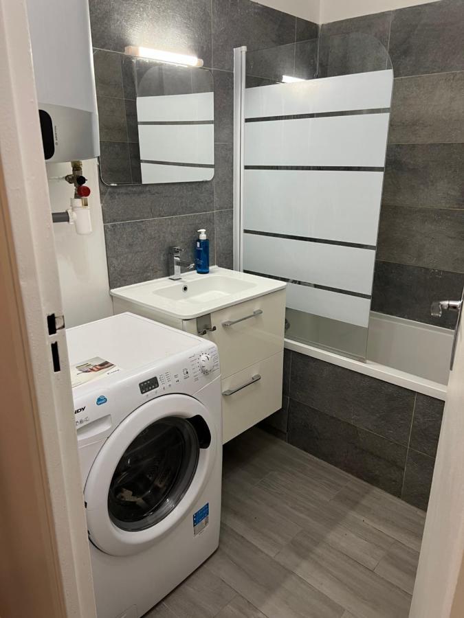 Appartement Pres De La Defense 楠泰尔 外观 照片